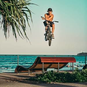 Meet your Posher, Roni